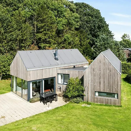 Holiday home Architect-designed House By The Coast *